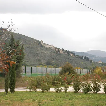 Il Leccino - Casale Piccolo Casa vacanze Trevi