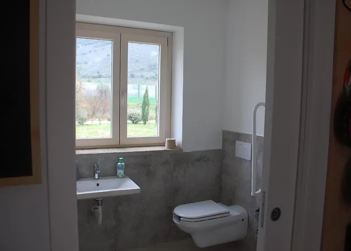 Il Leccino - Casale Piccolo Trevi